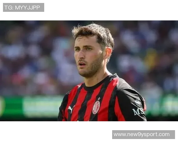 意大利媒体报道米兰罗马冬季前锋互换希门尼斯与多夫比克成焦点